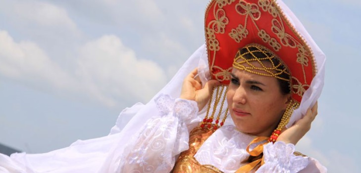 Русский кокошник з картону
