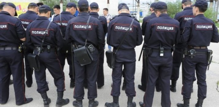 Як влаштуватися на роботу в поліцію?
