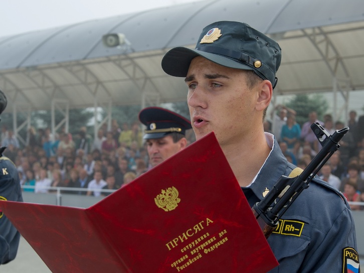 Як влаштуватися на роботу в поліцію?