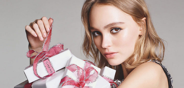Чудове тріо: новинки Chanel для сяючого макіяжу