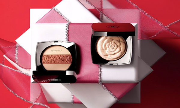 Чудове тріо: новинки Chanel для сяючого макіяжу