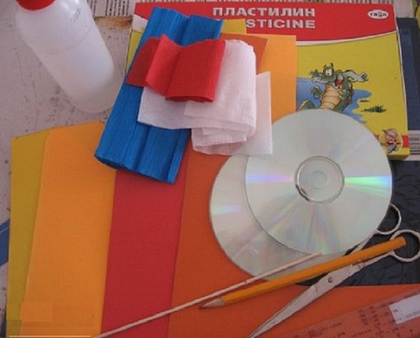 Аплікація на 23 Февраля своїми руками