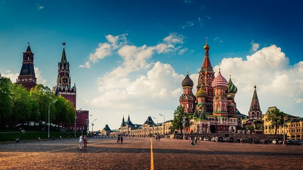 День Росії - історія свята. Чому День Росії відзначають 12 червня? День Росії в 2016 році - заходи на 12 червня
