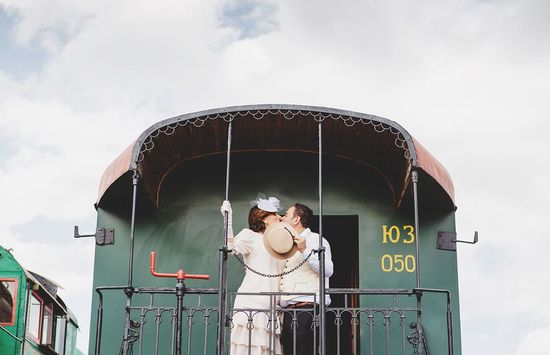 Весільна фотосесія в ретро стилі