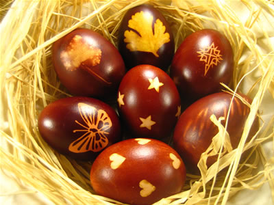 Як прикрасити яйця на Великдень, покрокова інструкція з фото
