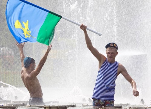 Коли День ВДВ в 2015 році? поздоровлення ВДВшніком
