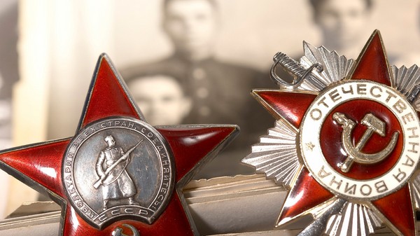 Офіційні та короткі вітання з Днем захисника вітчизни (23 лютого) колег