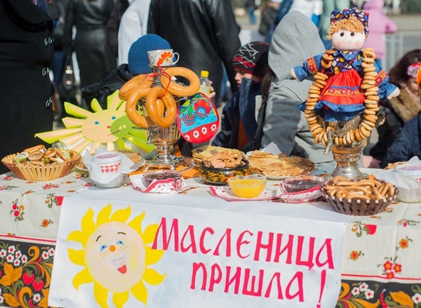 Масляна-2016: головні традиції і красиві поздоровлення