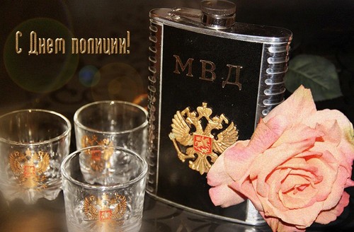 Найкращі привітання з Днем поліції в віршах і прозі