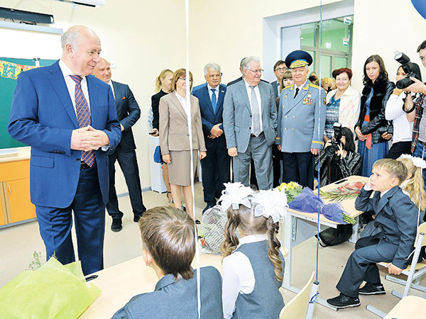 Тексти урочистій промові на шкільній лінійці 1 вересня