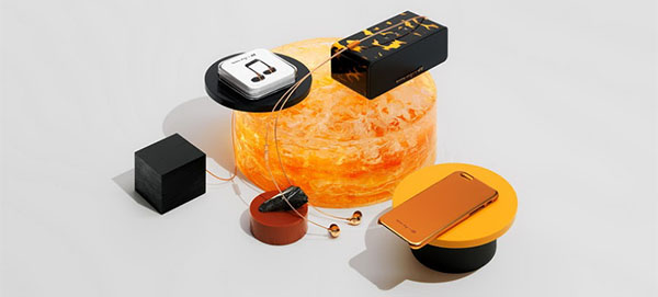 Шведський дует: колекція аксесуарів Happy Plugs x H & M
