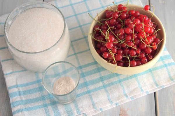 Джем із червоної смородини Джем із червоної смородини