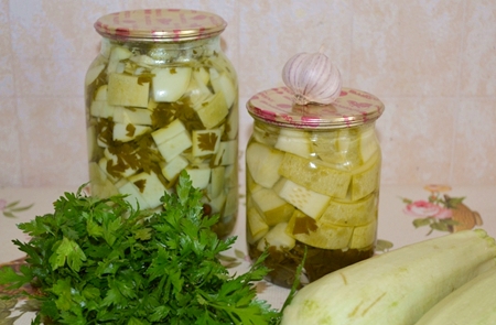 Кабачки мариновані з часником на зиму - фото рецепт, як приготувати