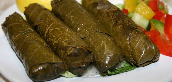 Як засолити виноградне листя для долми